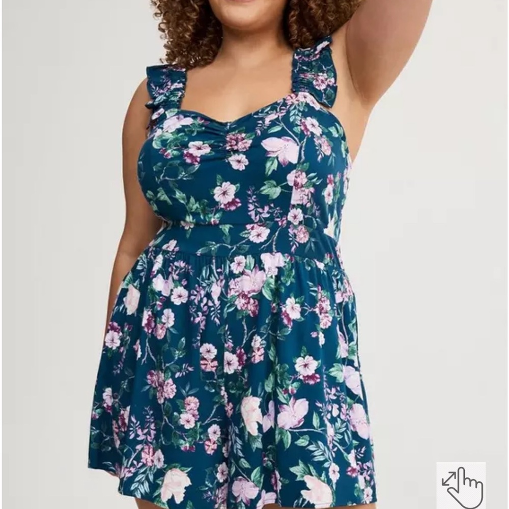 2X Torrid Deep Green Floral Romper with Ruffle Straps